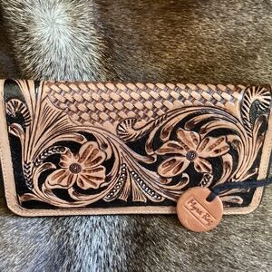 Beautiful Myra Bag Leather Floral Tooled Embossed Wallet